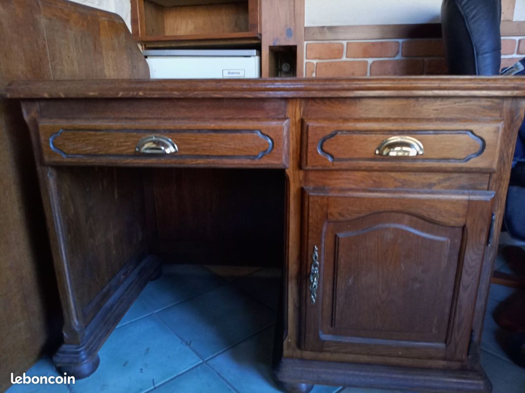 Bureau en chêne (image 1)