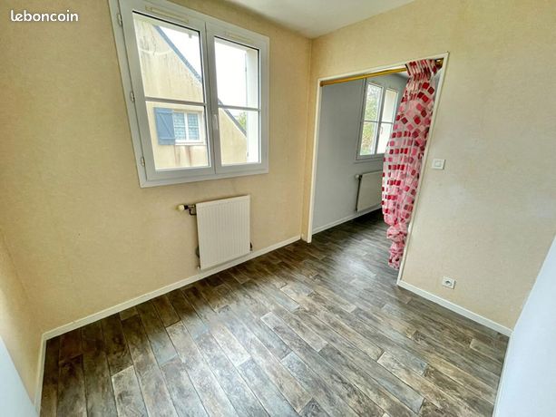 Maison 7 pièces 166 m² — 7