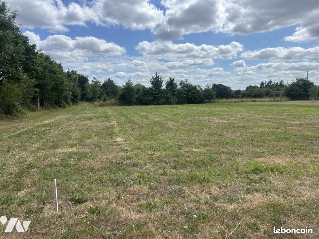 Terrain 600 m² · à Plouisy · 600 m² · 48 970 €