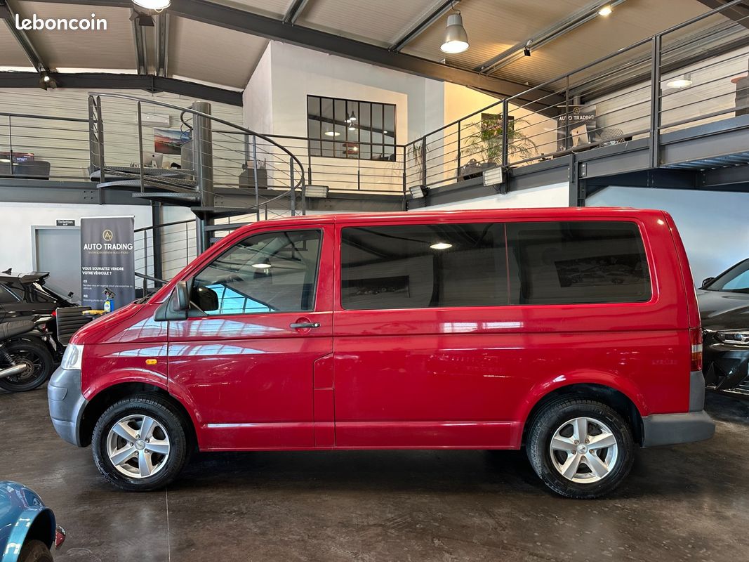 VOLKSWAGEN TRANSPORTER CHASSIS DBLE CAB DC 2.5 TDI 130 LONG 9 places - attelage - rien a prevoir (image 4)