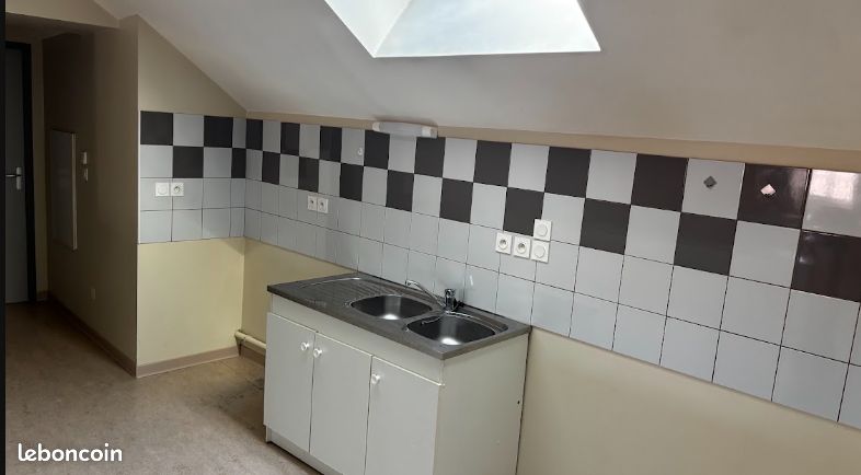Appartement 3 pièces 72 m² · à Voiteur · 72 m² · 520 €/mois
