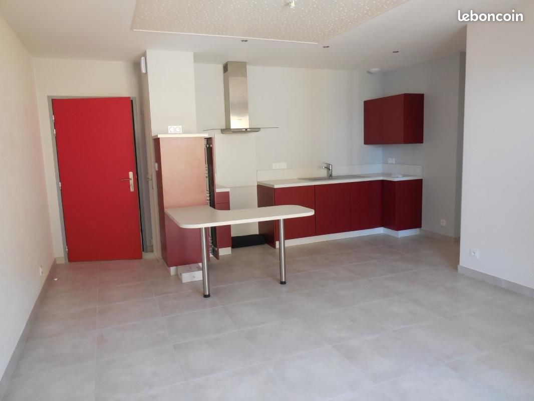 Appartement 2 pièces 46 m² · à Foissiat · 46 m² · 560 €/mois