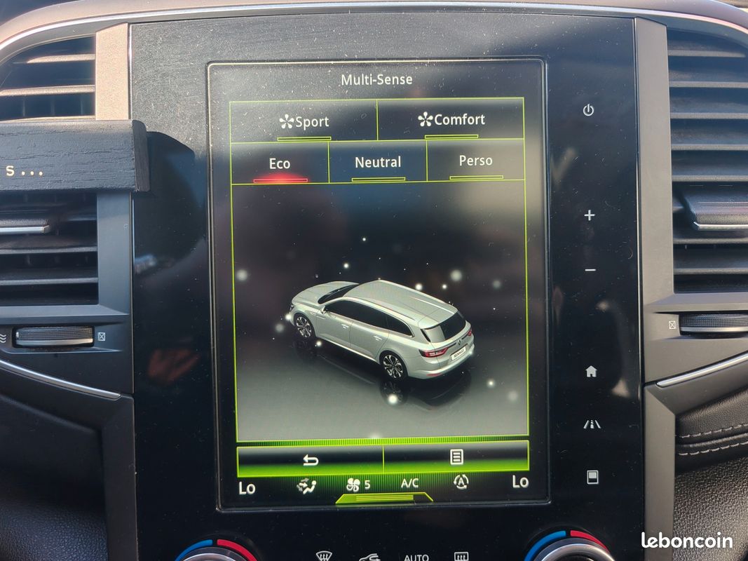 RENAULT Talisman ESTATE 1.6 DCi 160 CH INITIALE PARIS BVA / 4CONTROL / FULL OPTIONS / SOUND BY BOSE (image 35)