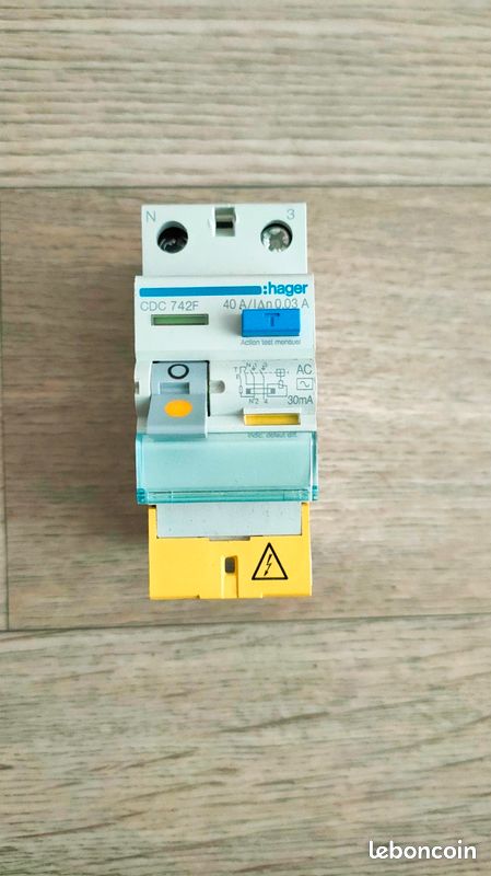 Interrupteur différentiel Hager 40A (image 1)