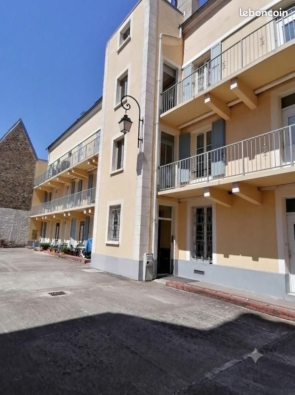 Appartement 1 pièce 27 m² · à Corbeil-Essonnes · 27 m² · 584 €