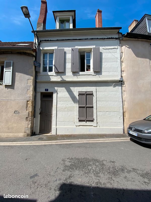 Local commercial 7 pièces 180 m² · à Nevers · 180 m² · 339 000 €