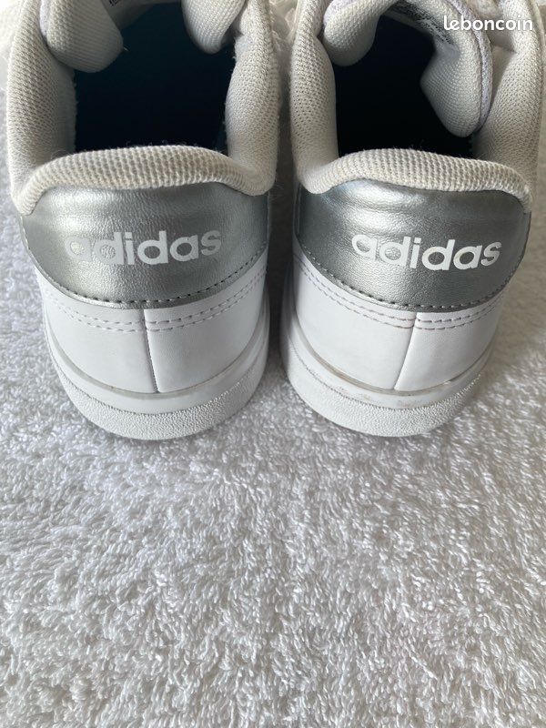 Basquettes Adidas fille (image 4)