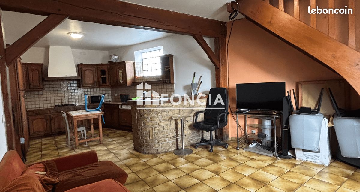 Immeuble de rapport-3 logements-revenus locatifs 32 000 -monopropriété (image 1)