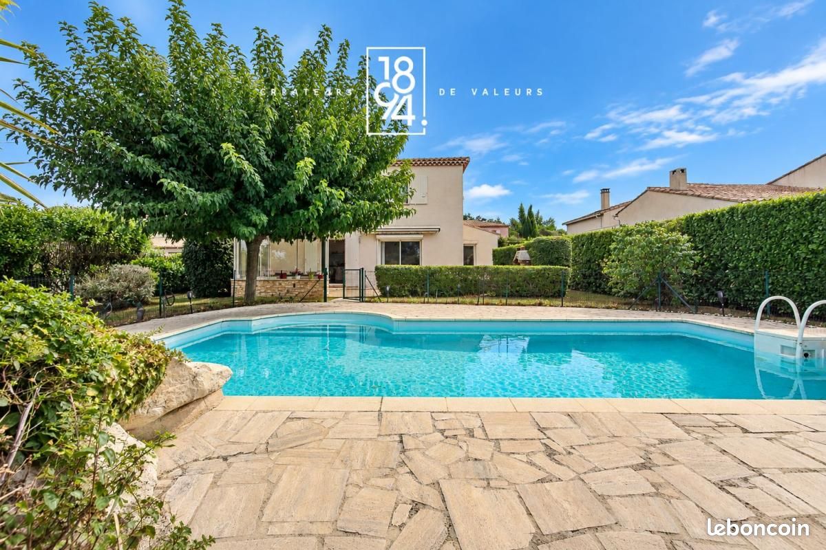 Maison 5 pièces 140 m² · à Éguilles · 140 m² · 830 000 €