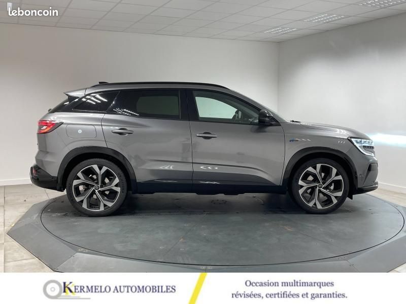 Renault Austral 1.2 E-Tech full hybrid 200ch Iconic esprit Alpine- 24 (image 3)