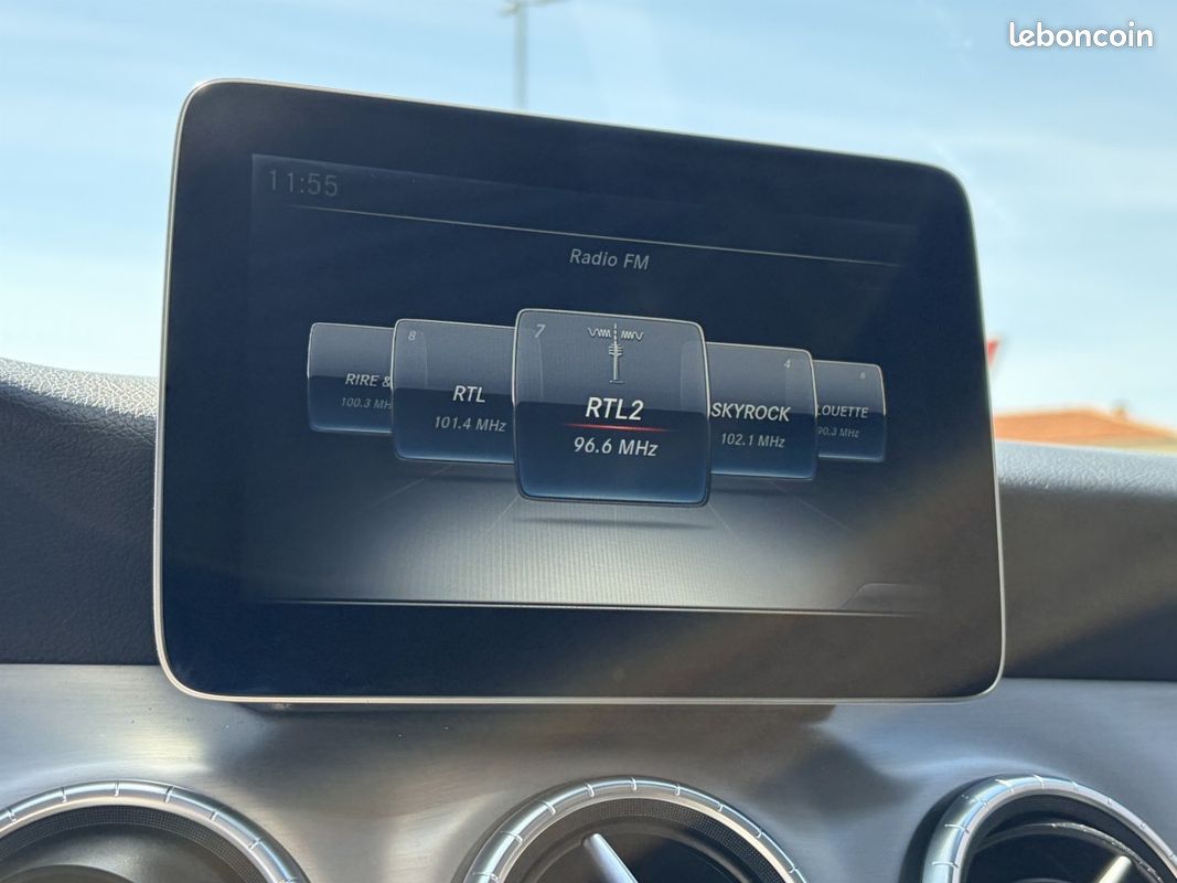 Mercedes Classe CLA Shooting Brake CLA 220 d Fascination BA7 (image 25)