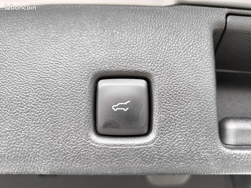Ford Kuga 2.5 Duratec 183ch Hybrid Active X Powershift i-AWD (image 7)