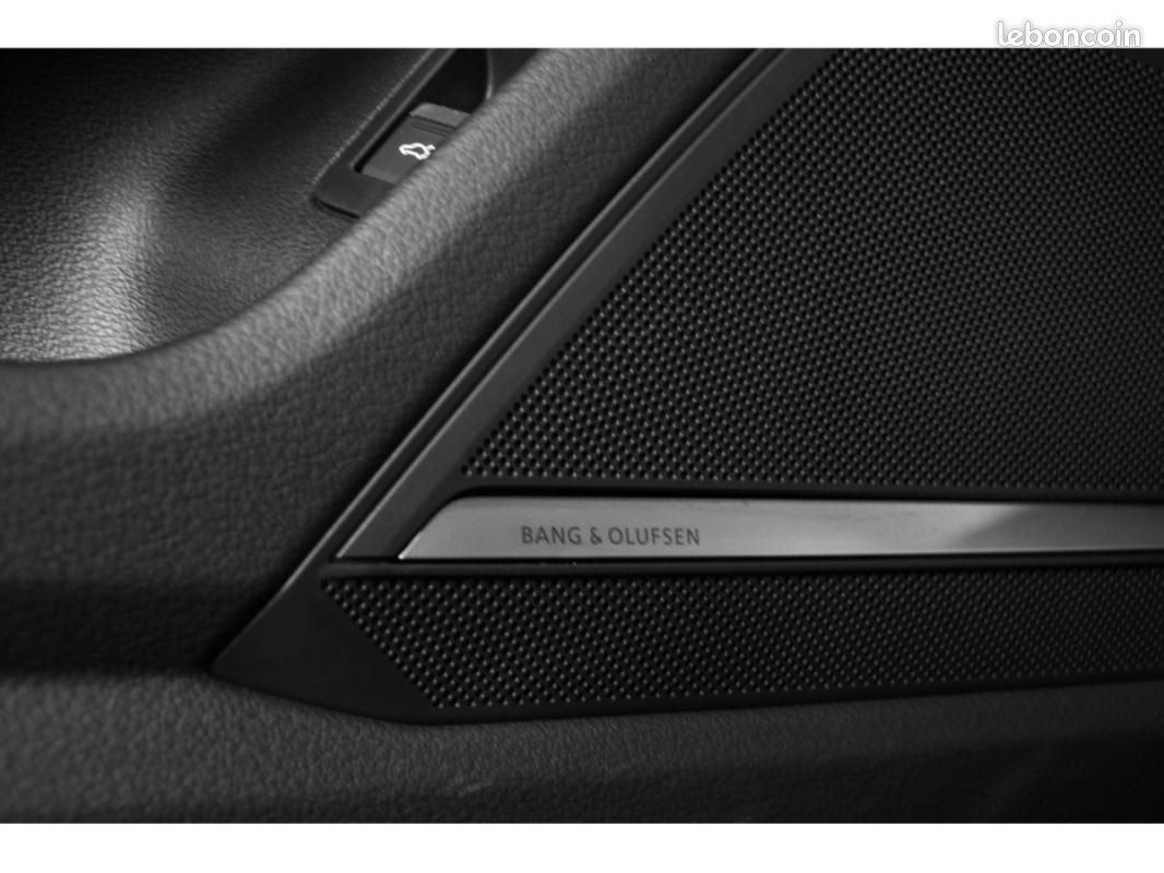 Audi RS6 C8 AVANT V8 4.0 TFSI / Bang & Olufsen ACC Matrix LED Volant alcantara (image 20)
