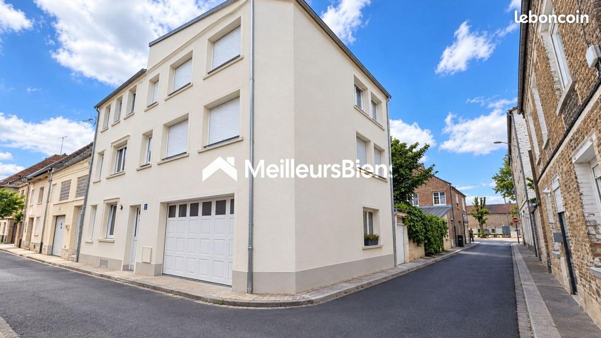 Immeuble 15 pièces 240 m² · à Landrecies · 240 m² · 214 000 €