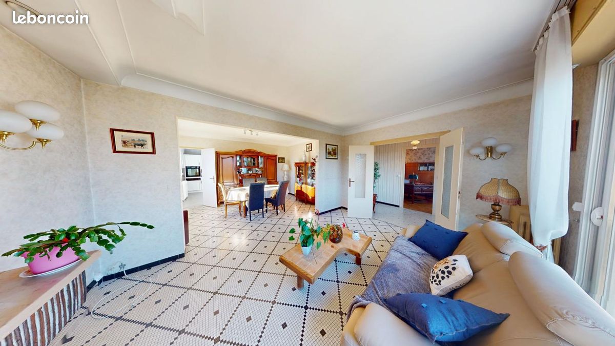 Maison 6 pièces 167 m² · à Villenave-d'Ornon · 167 m² · 462 000 €