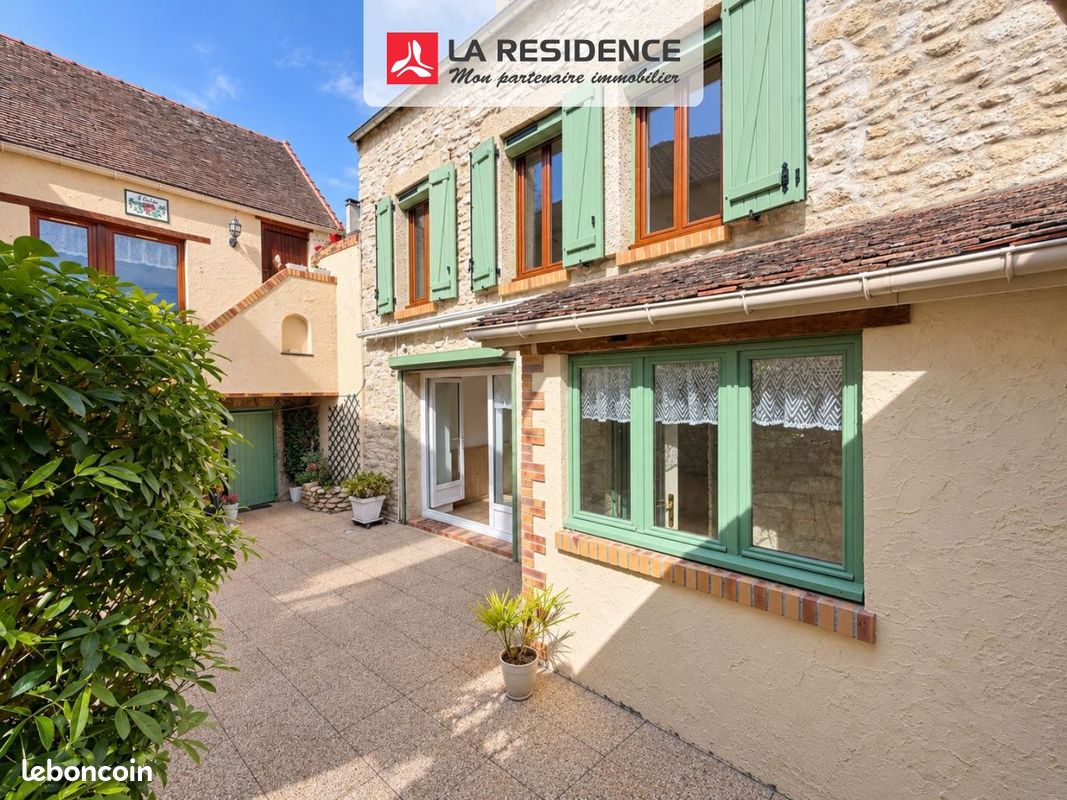 Maison 5 pièces 130 m² · à Maule · 130 m² · 369 000 €