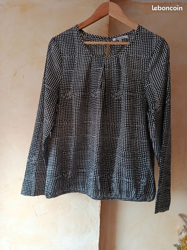 Chemise vintage des années 1980 kaki Scouts S/S patchs drapeau Made in USA Sz M - OOAK - France Chemise vintage des années 1980 kaki Scouts S/S patchs drapeau Made in USA Sz M - OOAK - France