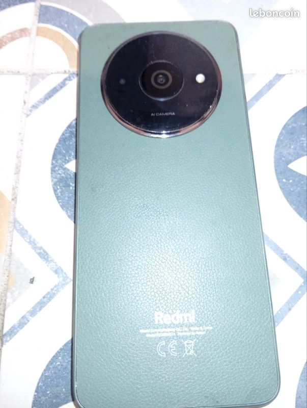 Vente portable redmi A3 tout neuf une semaine (image 2)