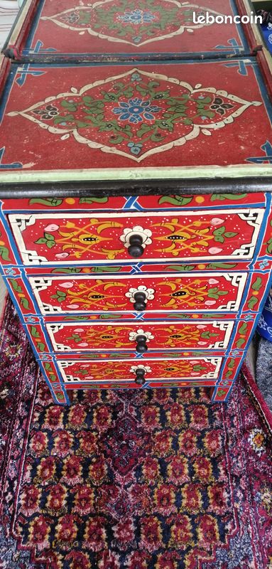 Table de décoration/ table de chevet (image 1)