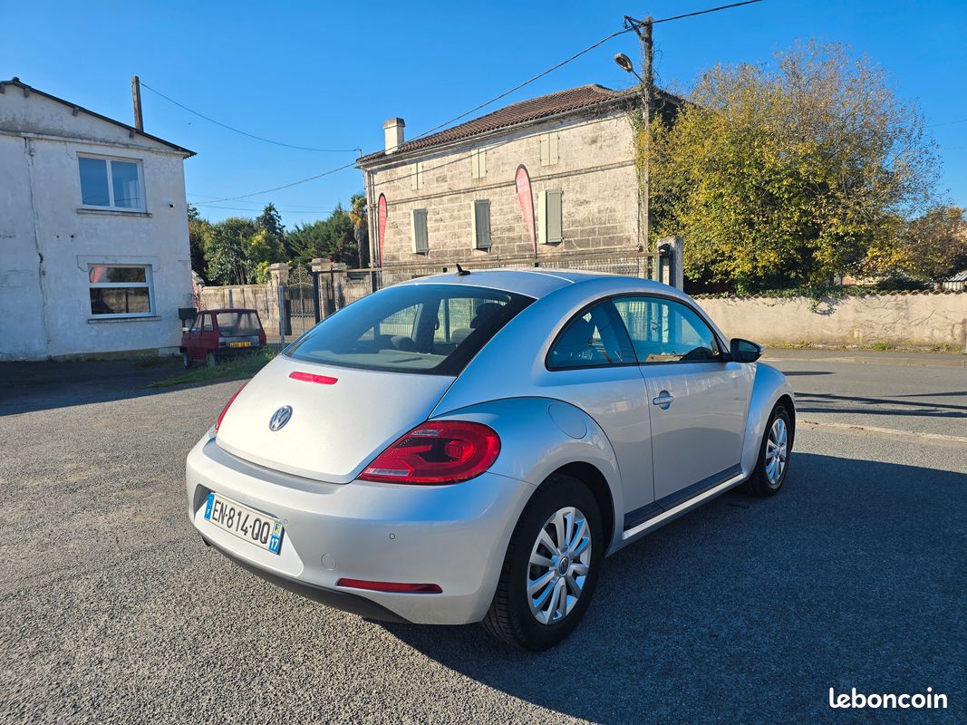 VOLKSWAGEN New Beetle II Berline 1.2 TSi 105 cv (image 3)