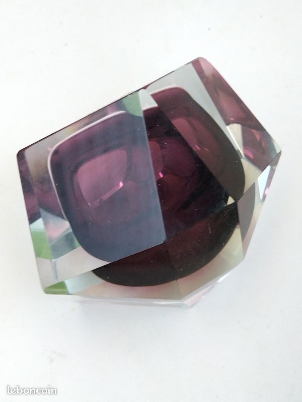 Cendrier vide poche Murano cristal mauve forme diamant de Flavio Poli design 1970 (image 7)