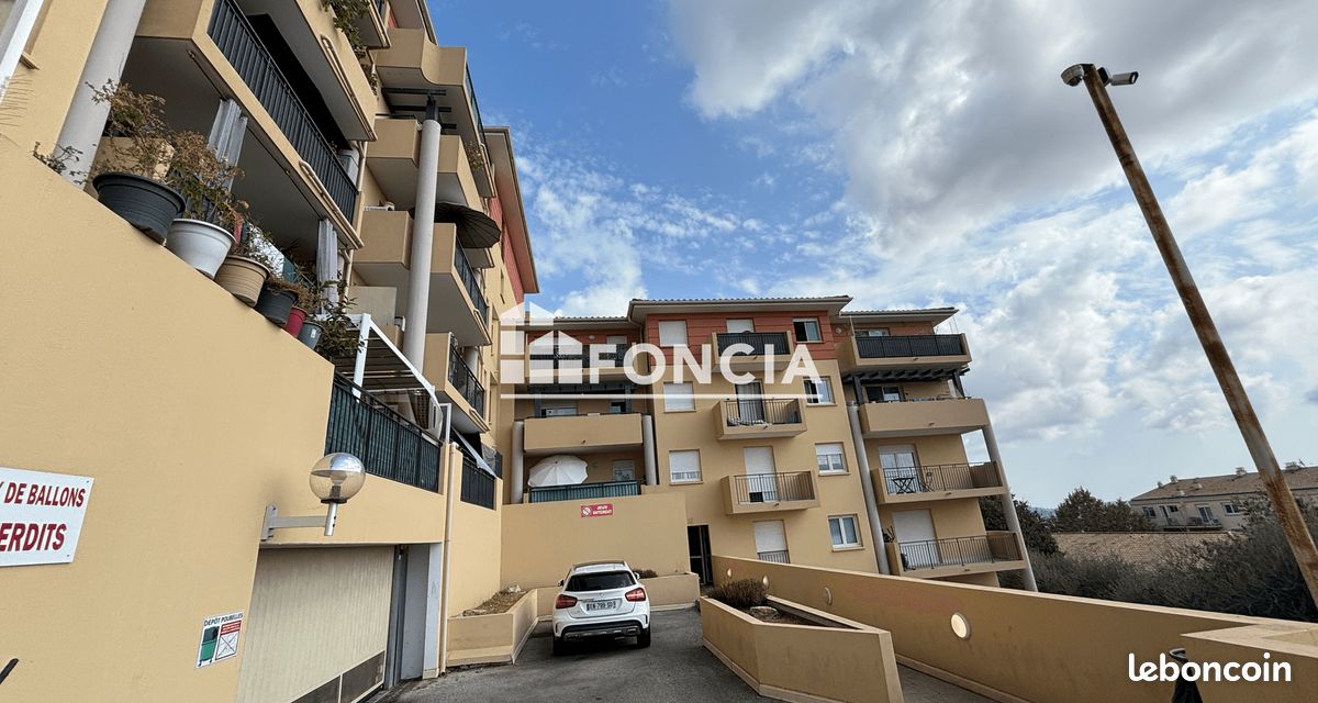 Appartement 3 pièces 62 m² · à Grasse · 62 m² · 913 €/mois