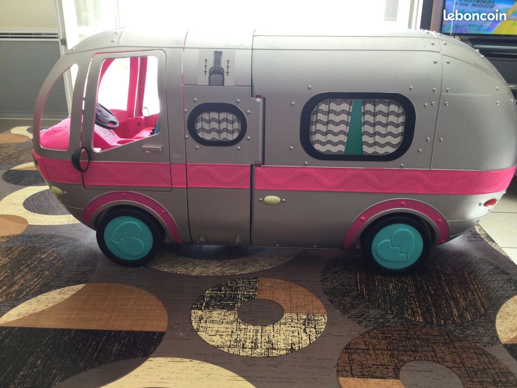 Van OMG (image 1)