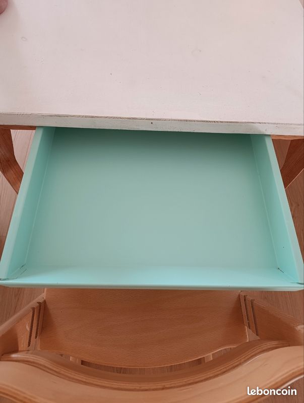 Table Ikea avec tiroirs (image 4)