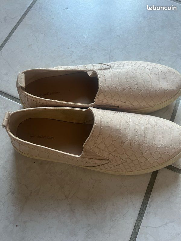 Mocassins femme Stradivarius Chaussures