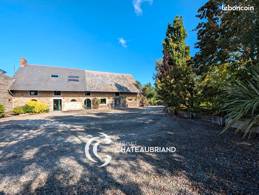 Maison 7 pièces 196 m² · à Baguer-Pican · 196 m² · 393 000 €
