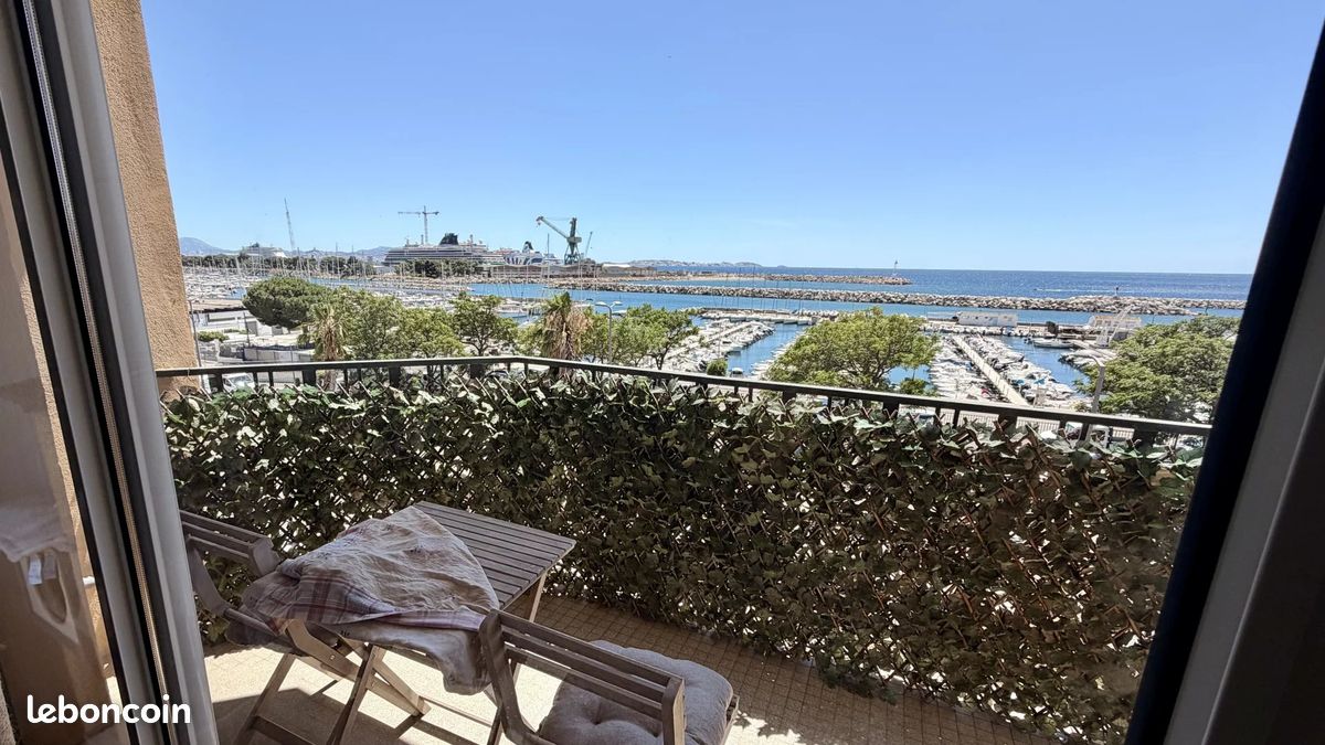 Immeuble 14 pièces 860 m² · à Marseille · 860 m² · 2 100 000 €