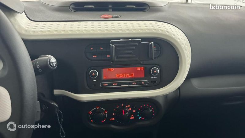 Renault Twingo 1.0 SCe 65ch Life - 20 (image 19)