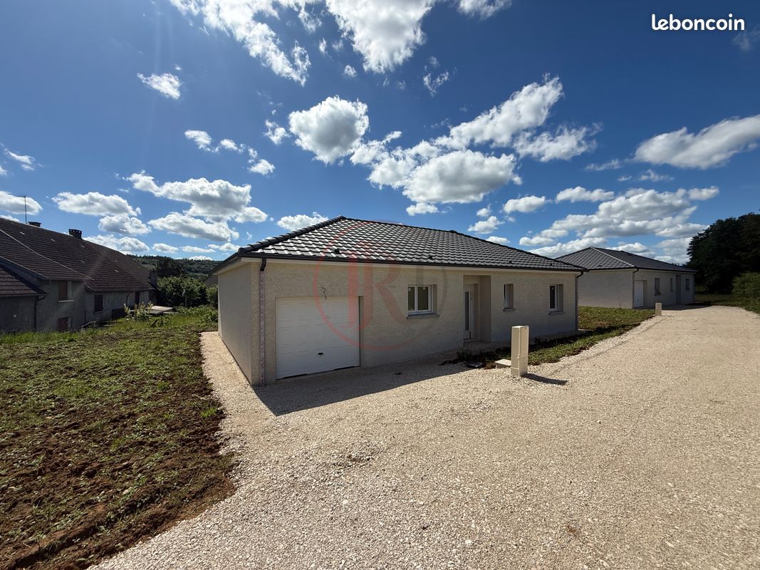 Maison 4 pièces 100 m² · à Rioz · 100 m² · 186 000 €