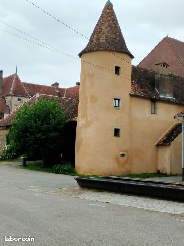 Maison 1 pièce 20 m² · à Bonnay · 20 m² · 419 €/mois