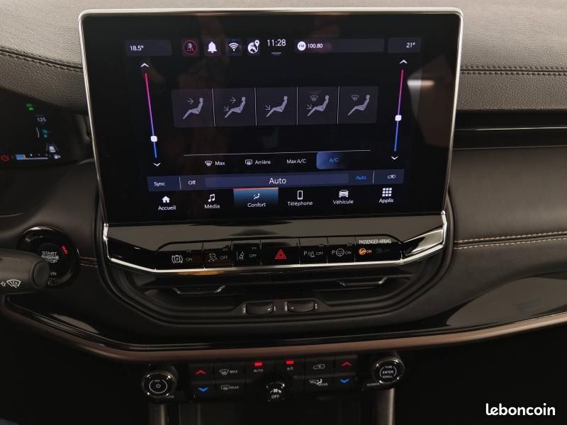 Jeep Compass 1.3 Turbo T4 240ch PHEV 4xe Upland AT6 eAWD (image 15)