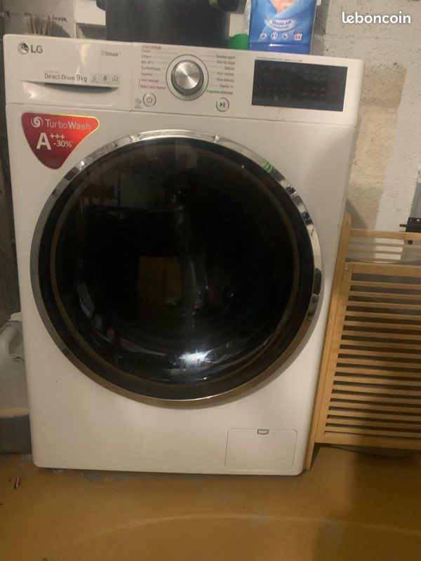Lave-linge LG 9 kg Direct Drive (image 1)