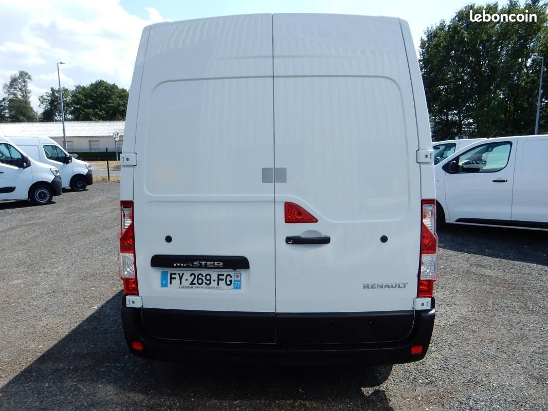 Renault Master 2.3 DCI 135CV GRAND CONFORT L2 H2 (image 15)
