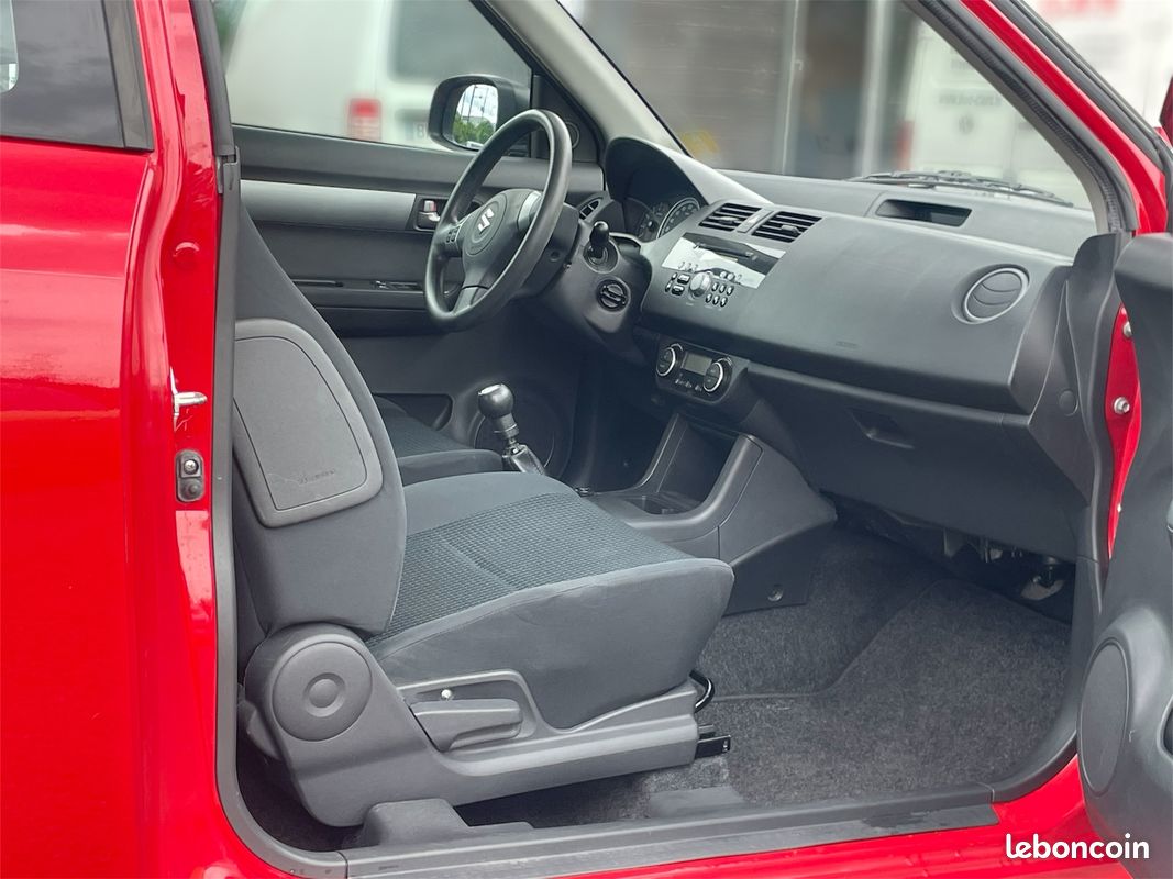 Suzuki swift 1.3 glx 92 ch 3p (image 4)