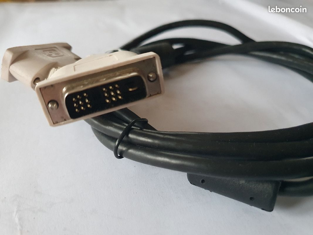 Câble DVI écran ordinateur 1,5 m (image 1)