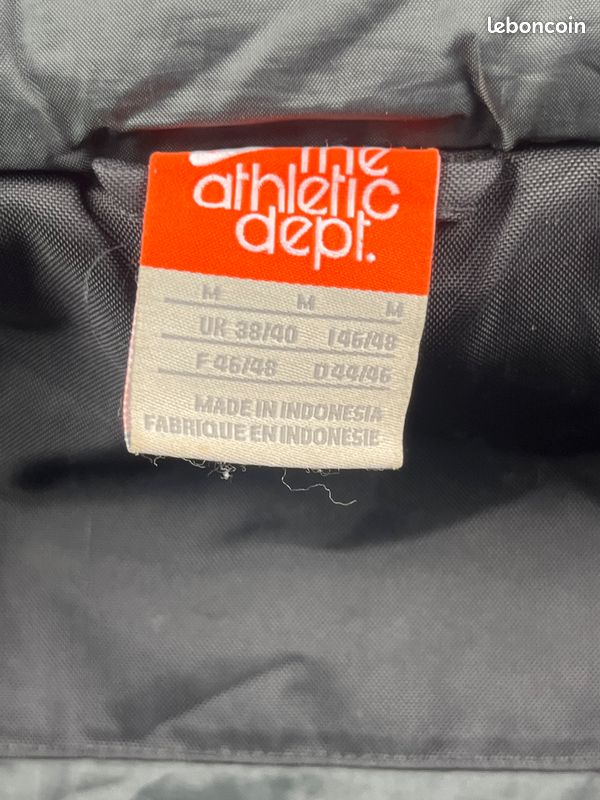 V071 Veste Nike The Athletic Dept noire – vintage – taille M (image 11)