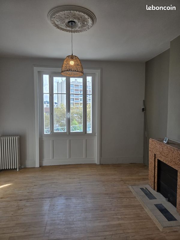 Appartement 4 pièces 77 m² · à Saint-Étienne · 77 m² · 590 €/mois