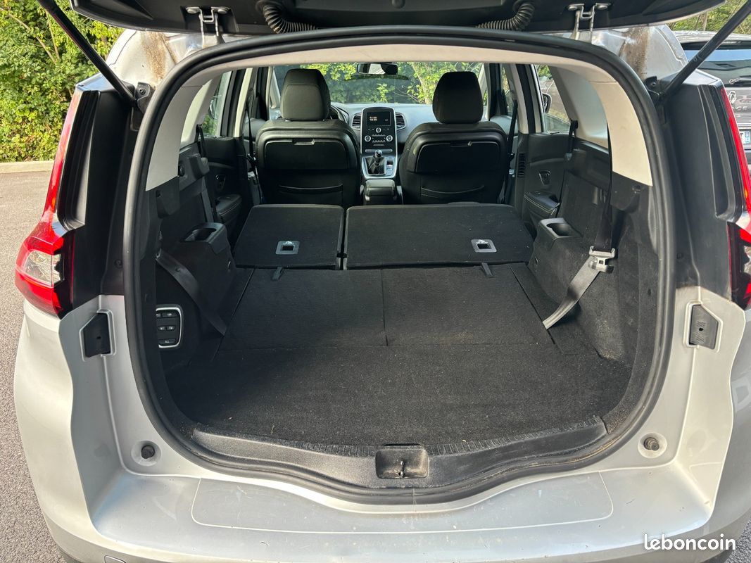 RENAULT GRAND SCENIC IV TCe 130 Energy Zen (image 20)