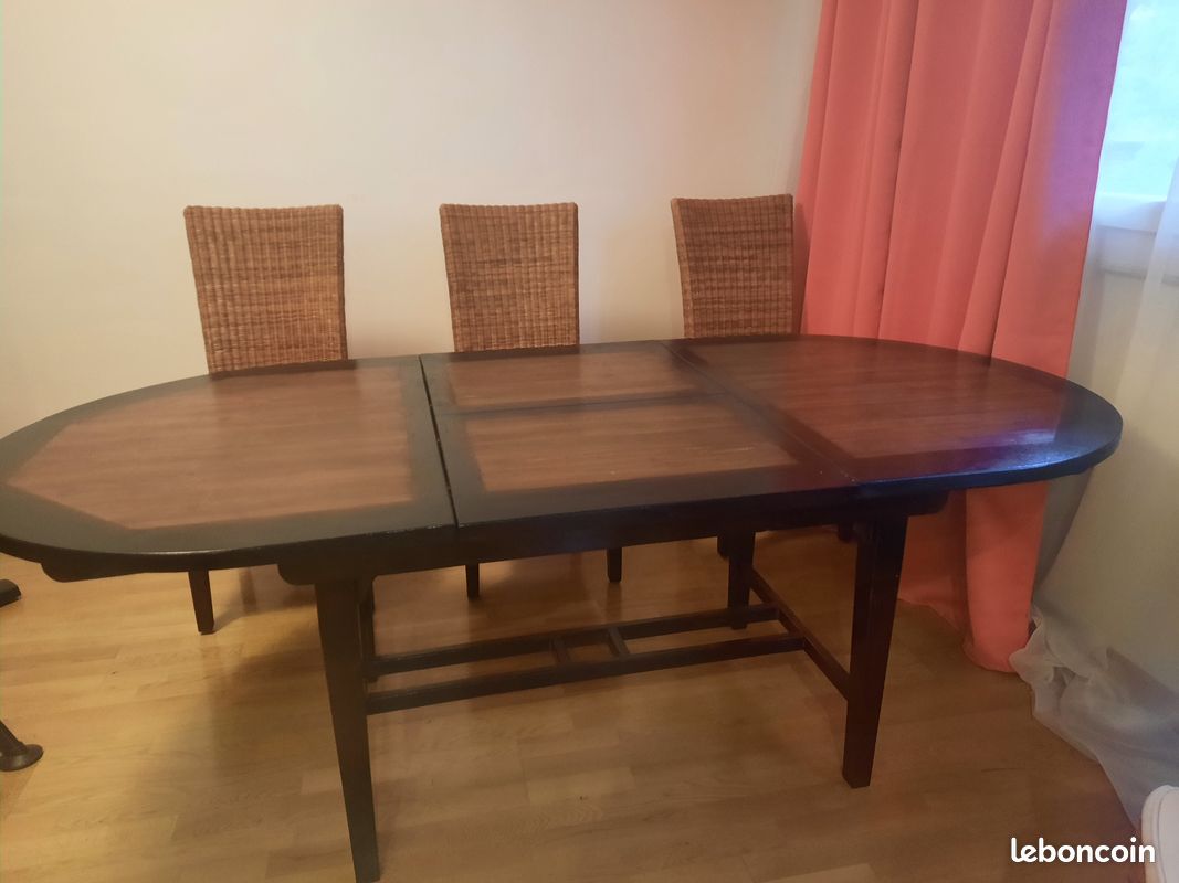 Table (image 1)