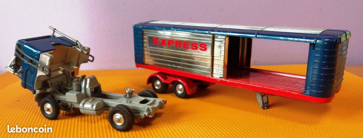 Ancienne Miniature Corgi Major Toys - Camion Semi-remorque Express Service - Occasion