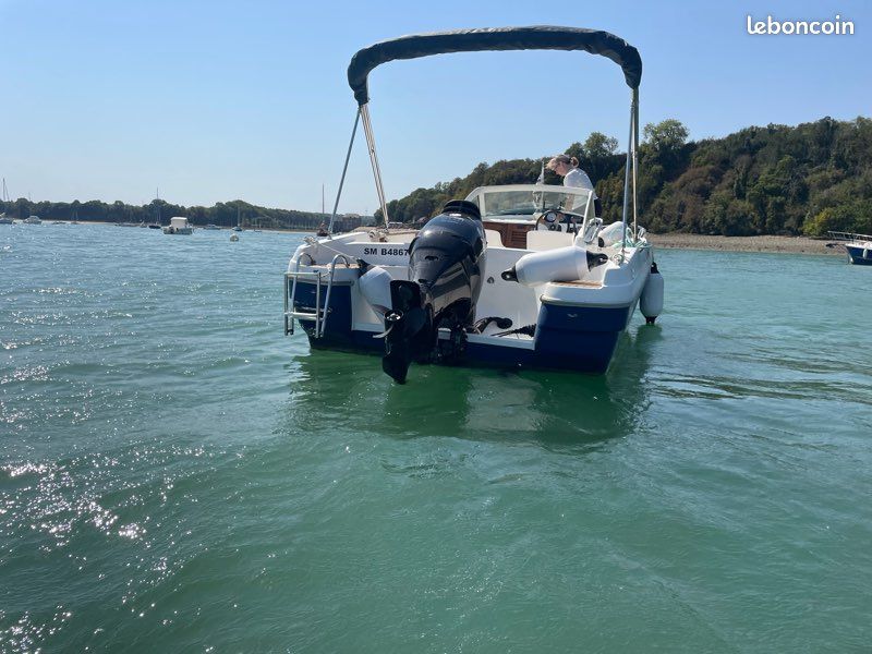 Bateau ombrine 630 (image 3)