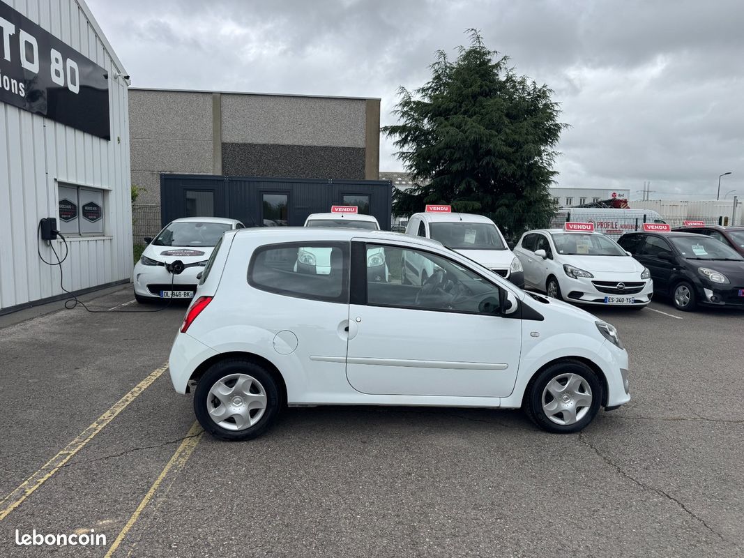 RENAULT TWINGO II Dynamique 1.2i 16v 75 CV 147800 KM 09/2008 BOITE AUTOMATIQUE CLIMATISATION VITRES ÉLECTRIQUES (image 8)