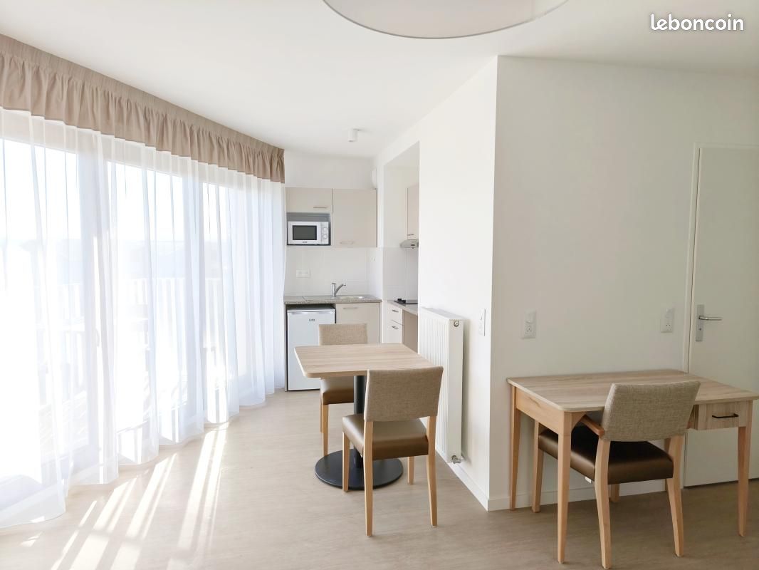 Appartement 1 pièce 32 m² · à Carrières-sous-Poissy · 32 m² · 1 350 €/mois