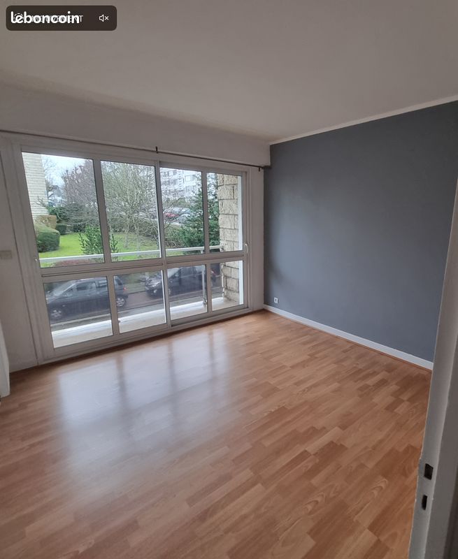 Loue appartement 4 pièces 65m² - Locations