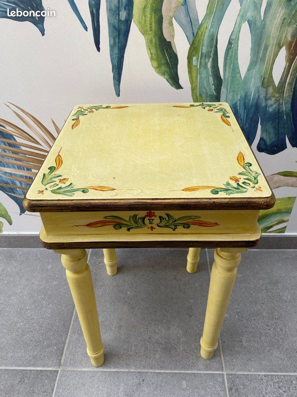 Table de décoration (image 2)