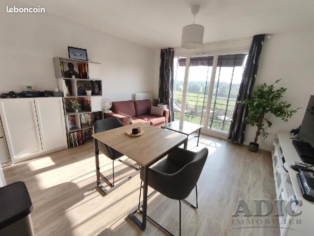 Appartement 2 pièces 40 m² · à Dammartin-en-Goële · 40 m² · 160 000 €